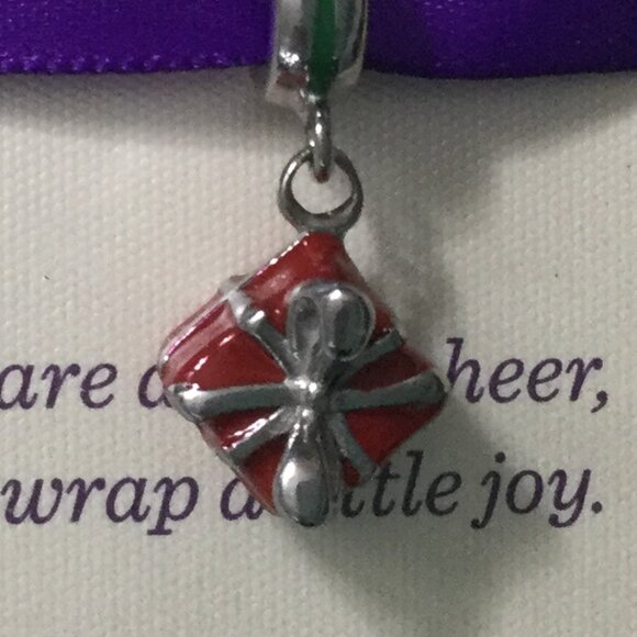 Hallmark Connections Gift Box Bead Charm Retired Jacmel Stainless Steel - Picture 2 of 11